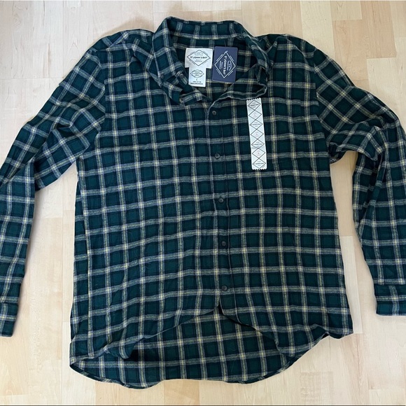NWT St. John’s Bay flannel button down - Picture 2 of 2